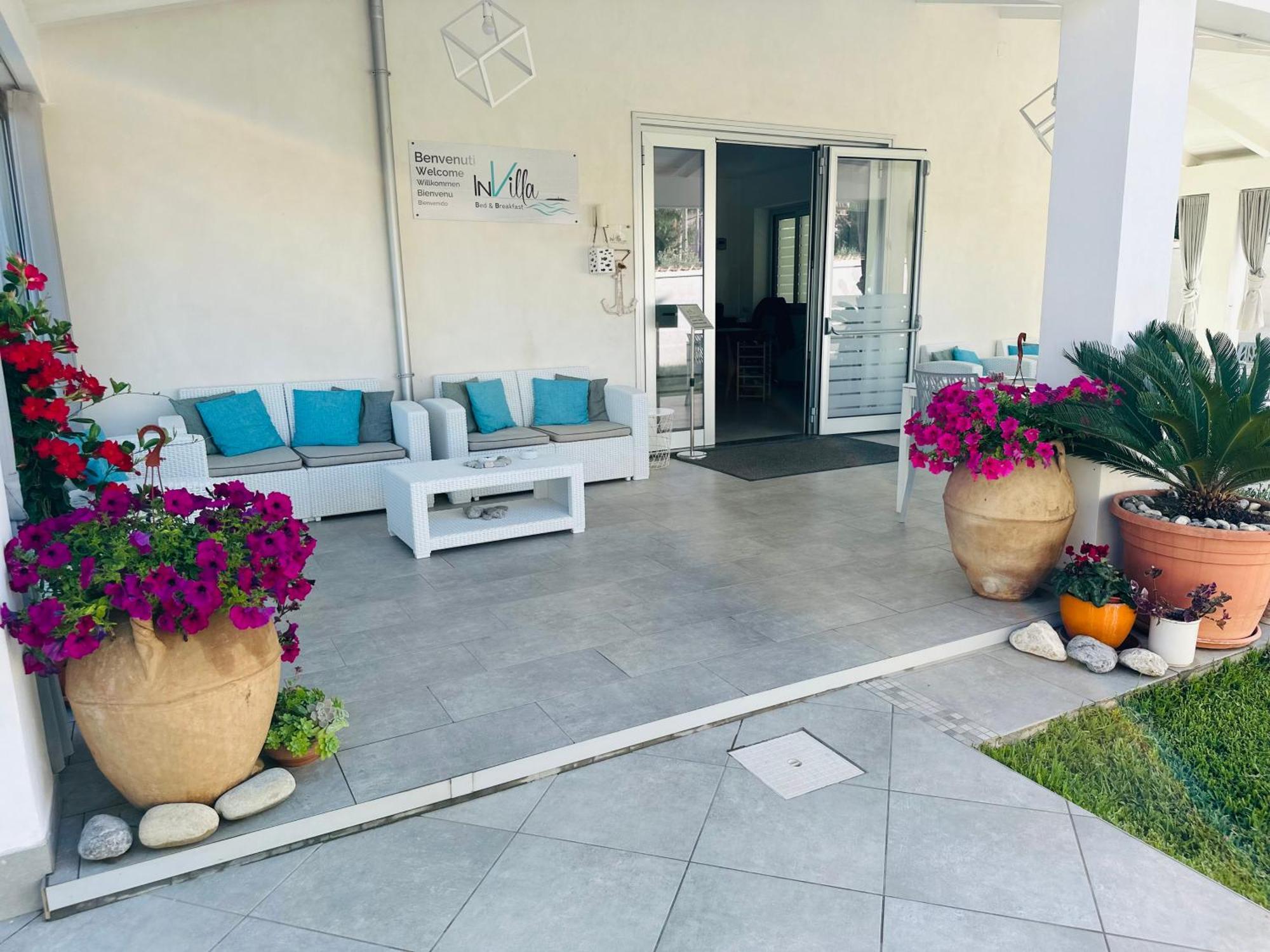 Invilla Bed&Breakfast - Quality Rooms Santa Maria di Castellabate Bagian luar foto